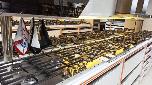 عکس بازرگانی معینی