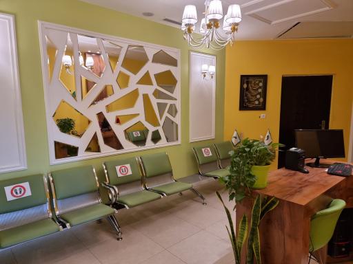 عکس  دکترنجفیان 