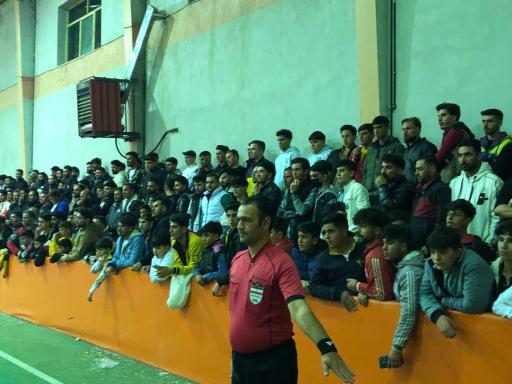 عکس سالن ورزشی فوتسال آبش احمد