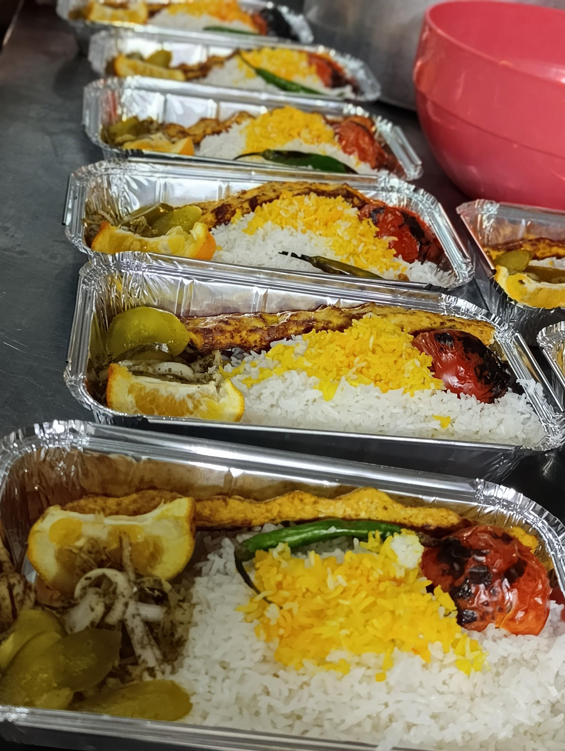 عکس کباب بناب علی ساطوری