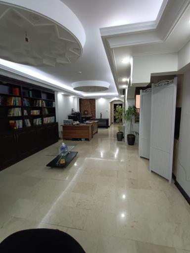 عکس مجموعه حقوقی حسین زاده 