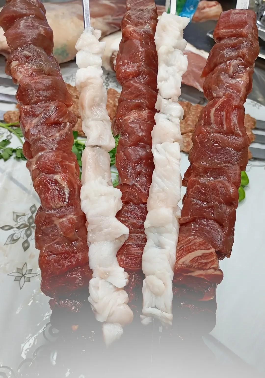 عکس کبابی عمو حسین 