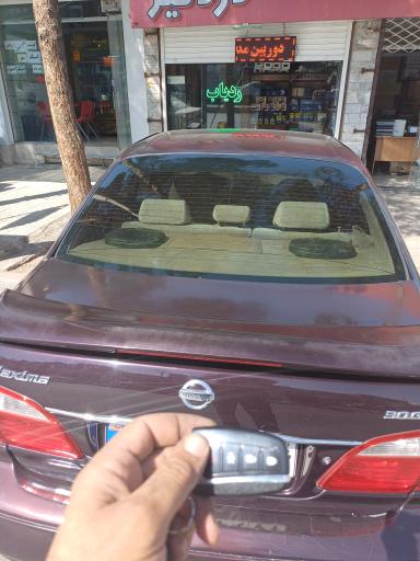 عکس ردیاب و دزدگیر اطمینان