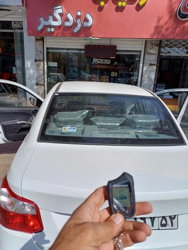 عکس ردیاب و دزدگیر اطمینان