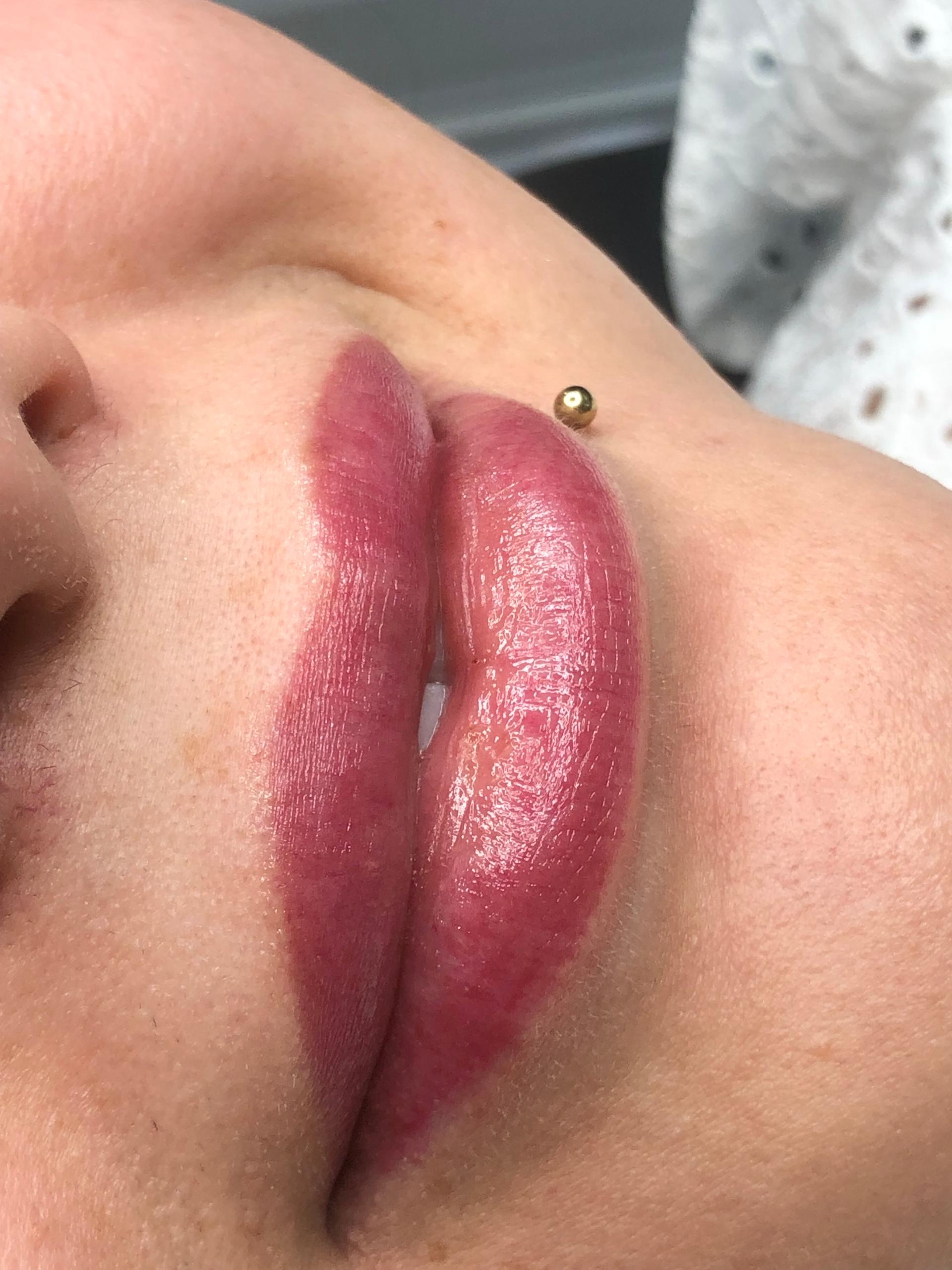 عکس مرکز آرایش دائم شهرزاد