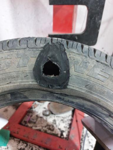 عکس فروشگاه لاستیک جاده