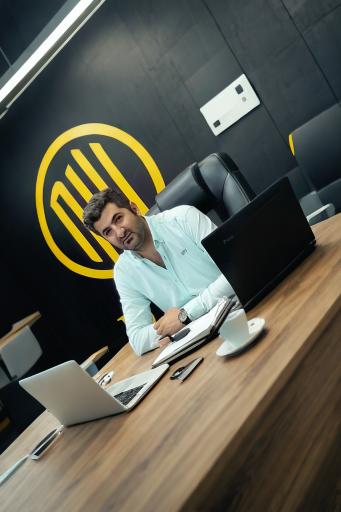 عکس املاک اداک مهندس حسنی