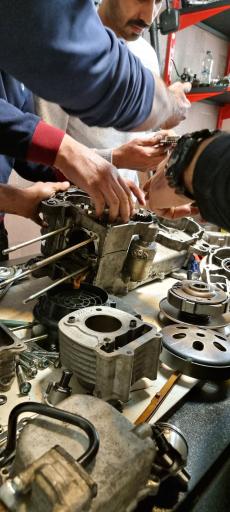 عکس مجتمع تخصصی فنون خودرو