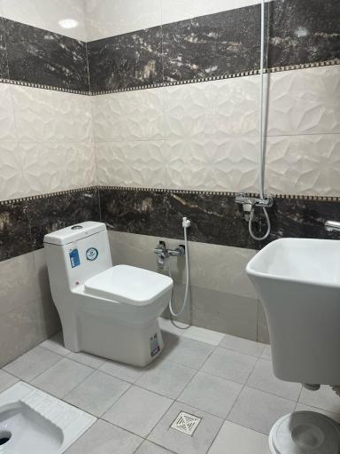 عکس هتل اطمینان