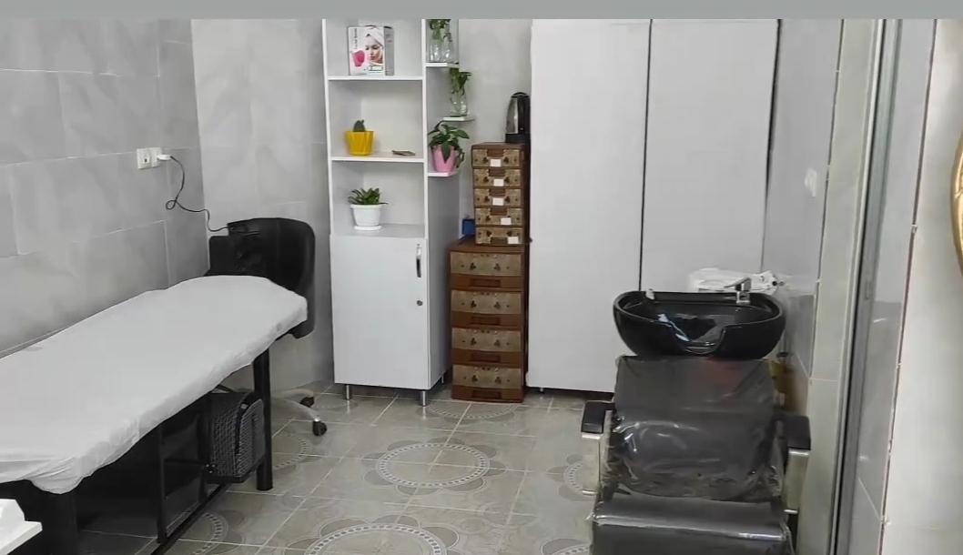 عکس سالن زیبایی گل نرگس(صبا)