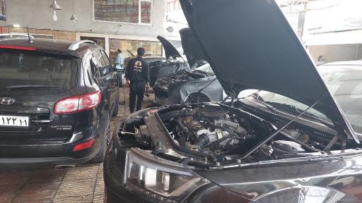 عکس تعمیرگاه گیربکس اتوماتیک تعمیرکار