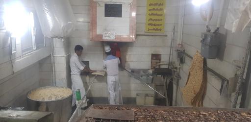 عکس نانوایی سنگک