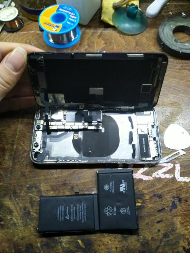 عکس تعمیرات موبایل فون کلینیک