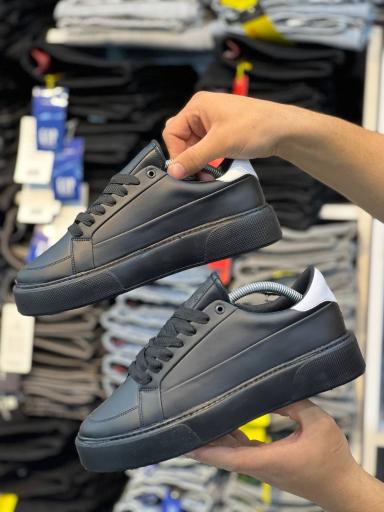 عکس دفتر فروش و پخش مجموعه گروه های تولیدی و پخش ویوان 