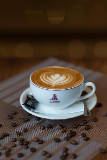 عکس کافی شاپ پارمیس