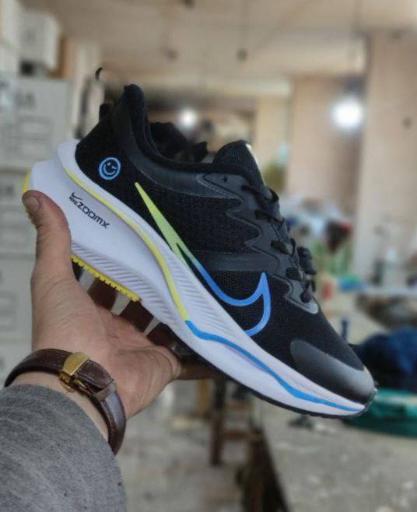 عکس دفتر فروش و پخش مجموعه گروه های تولیدی و پخش ویوان 