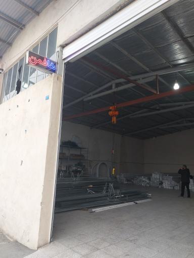 عکس سوران تجارت اکسون(هافمن)