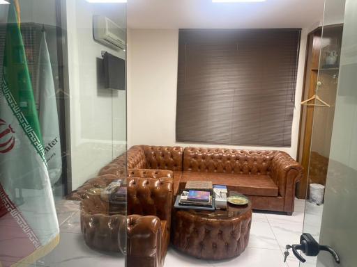 عکس آموزشگاه زبان پیرهانی (پیکانون)