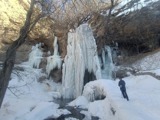 عکس آبشار فصلی چناقچی