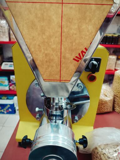 عکس آجیل و خشکبار ممتاز 