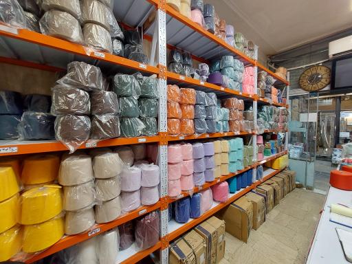 عکس آریا نخ جوراب بافی شعبه ۱