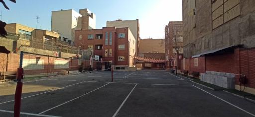 عکس دبیرستان دخترانه فرزانگان ۳ تهران