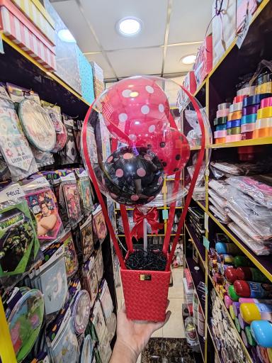 عکس ظرف یکبار مصرف و تم تولد دیسفان لند 