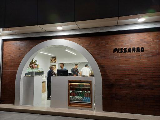 عکس پیتزا پیزارو 