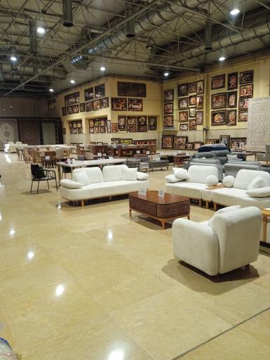 عکس فروشگاه فرش و مبل کریمی