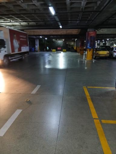 عکس پارکینگ شهر لوازم خانگی