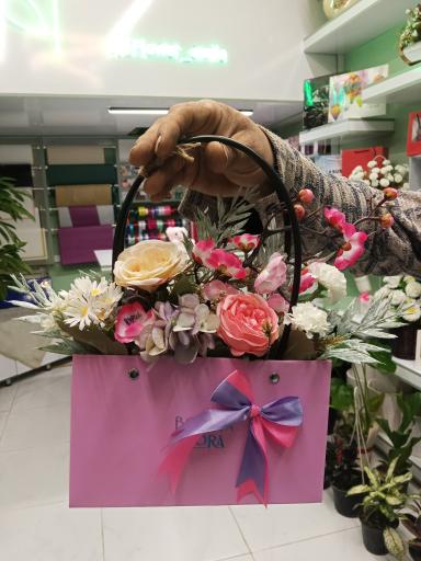 گل فروشی آرالیا