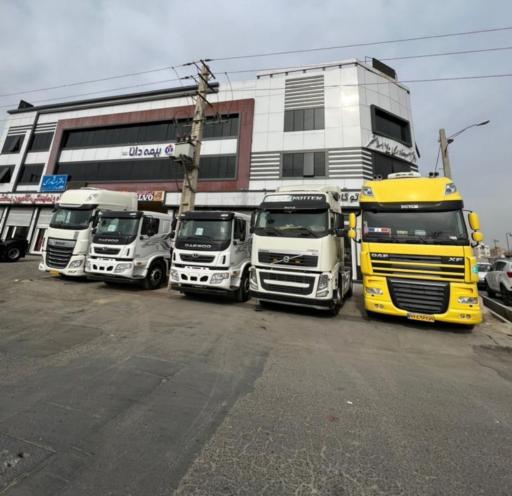 عکس نمایشگاه و لیزینگ خودرو کاسپین خودرو(طاهرنژاد)