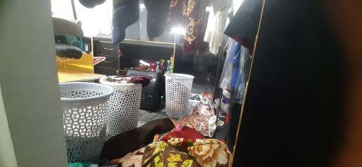 عکس خشکشویی پدر