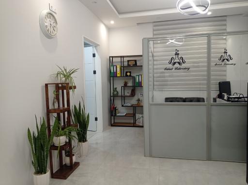 عکس آزمایشگاه سحاب