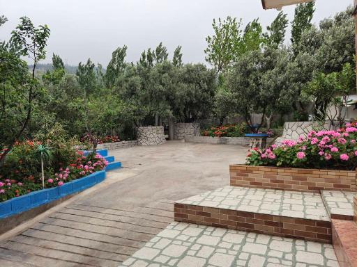 عکس ویلا باغ استخردار عمو ایرج
