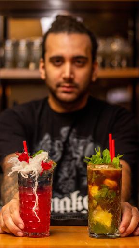 عکس کافه بارهس