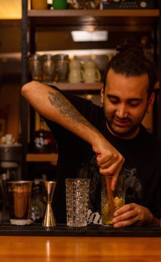 عکس کافه بارهس