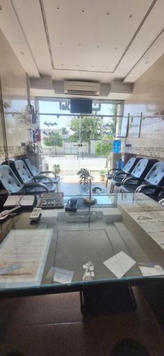 عکس مشاور املاک سینا