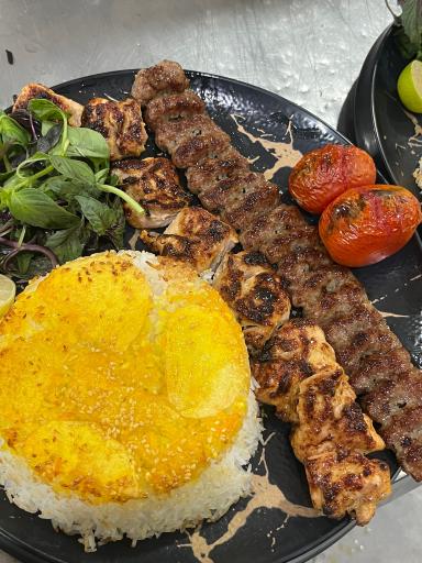 عکس کته کبابی منصور