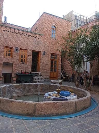 عکس خانه اردیبهشت‌ عودلاجان