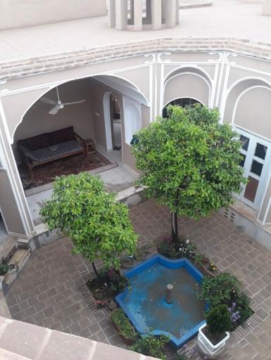 اقامتگاه بومگردی کوبه