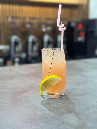 عکس کافه ژاک