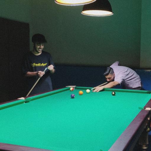 عکس بیلیارد شارون ایت