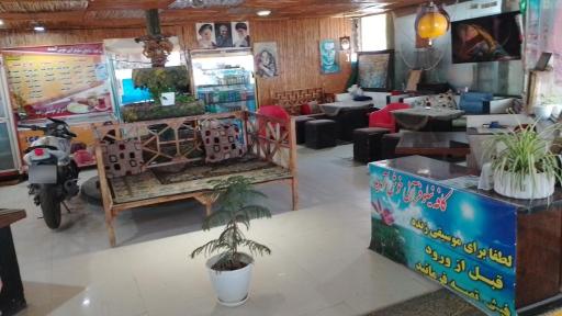 عکس کافه نیلوفر آبی 