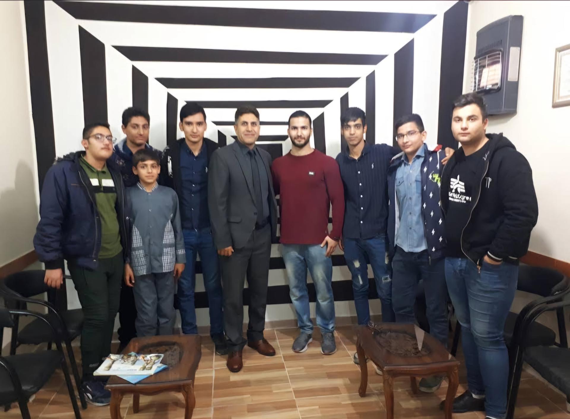 عکس مرکز آموزشی‌ زبان‌های‌ خارجی‌ افق‌ نو