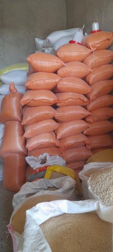 عکس خوراک دام و طیور فلاح