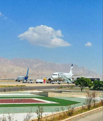 عکس فرودگاه بین المللی لارستان