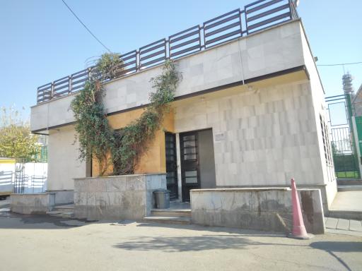 عکس سرویس بهداشتی بوستان آتش‌نشان