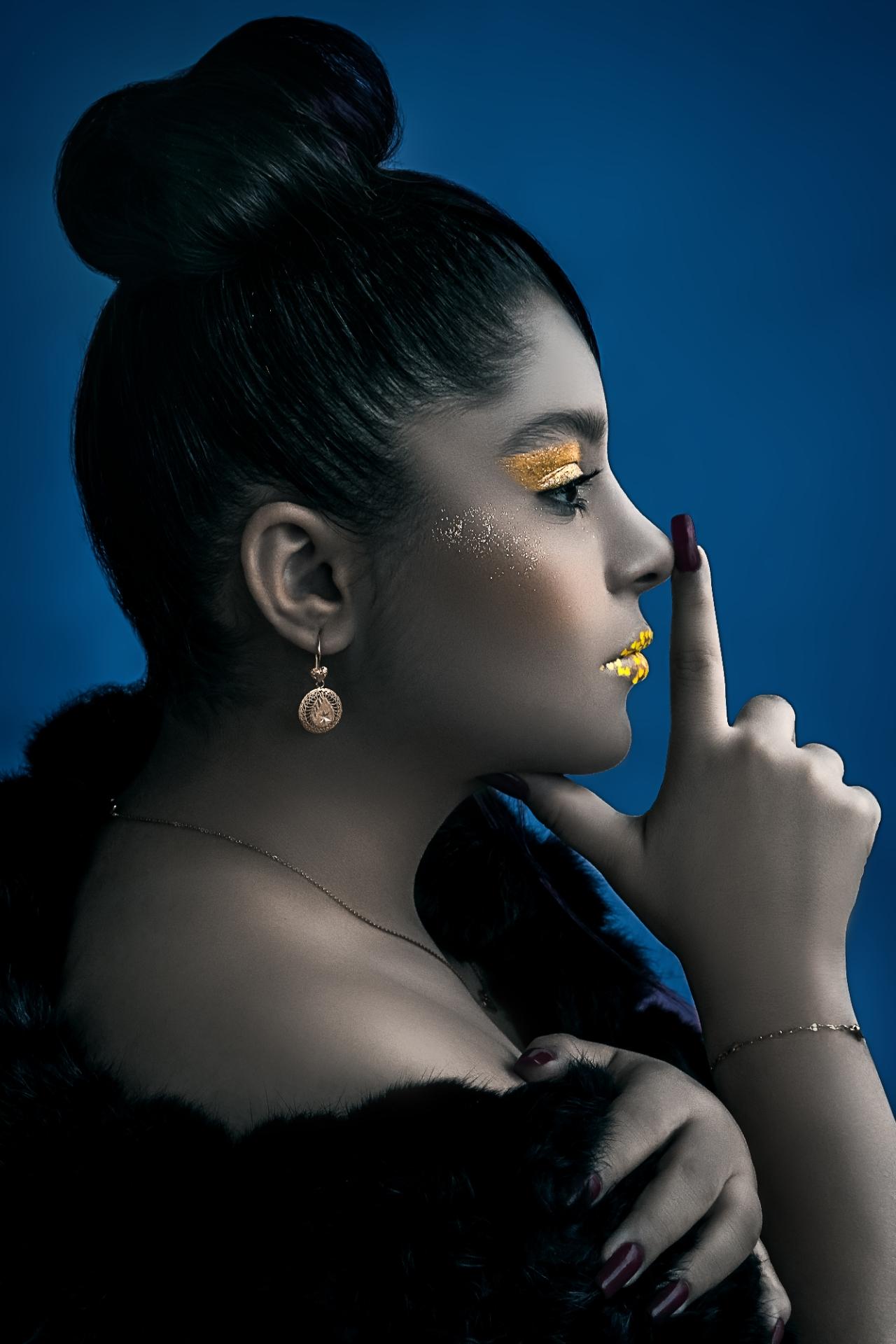 عکس استودیو عکاسی بهار