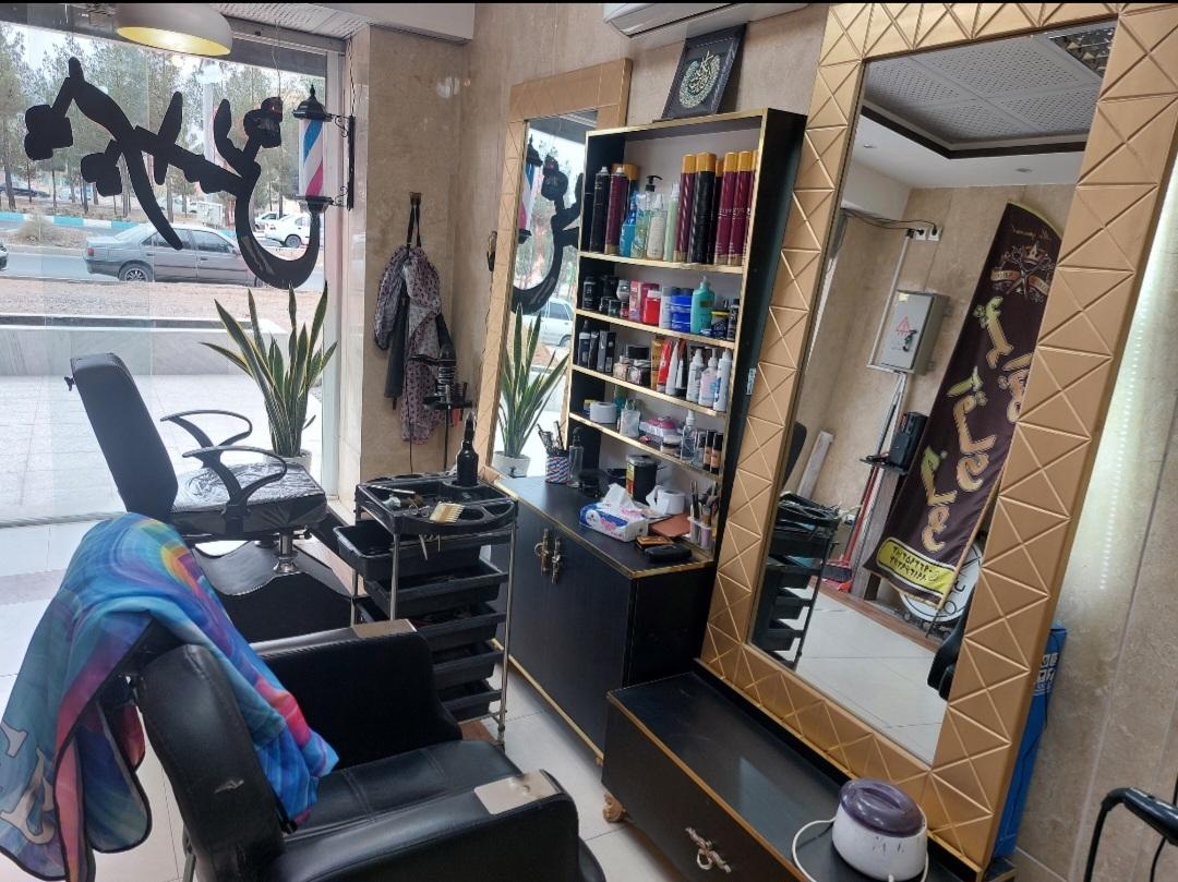 عکس پیرایش آقای خاص